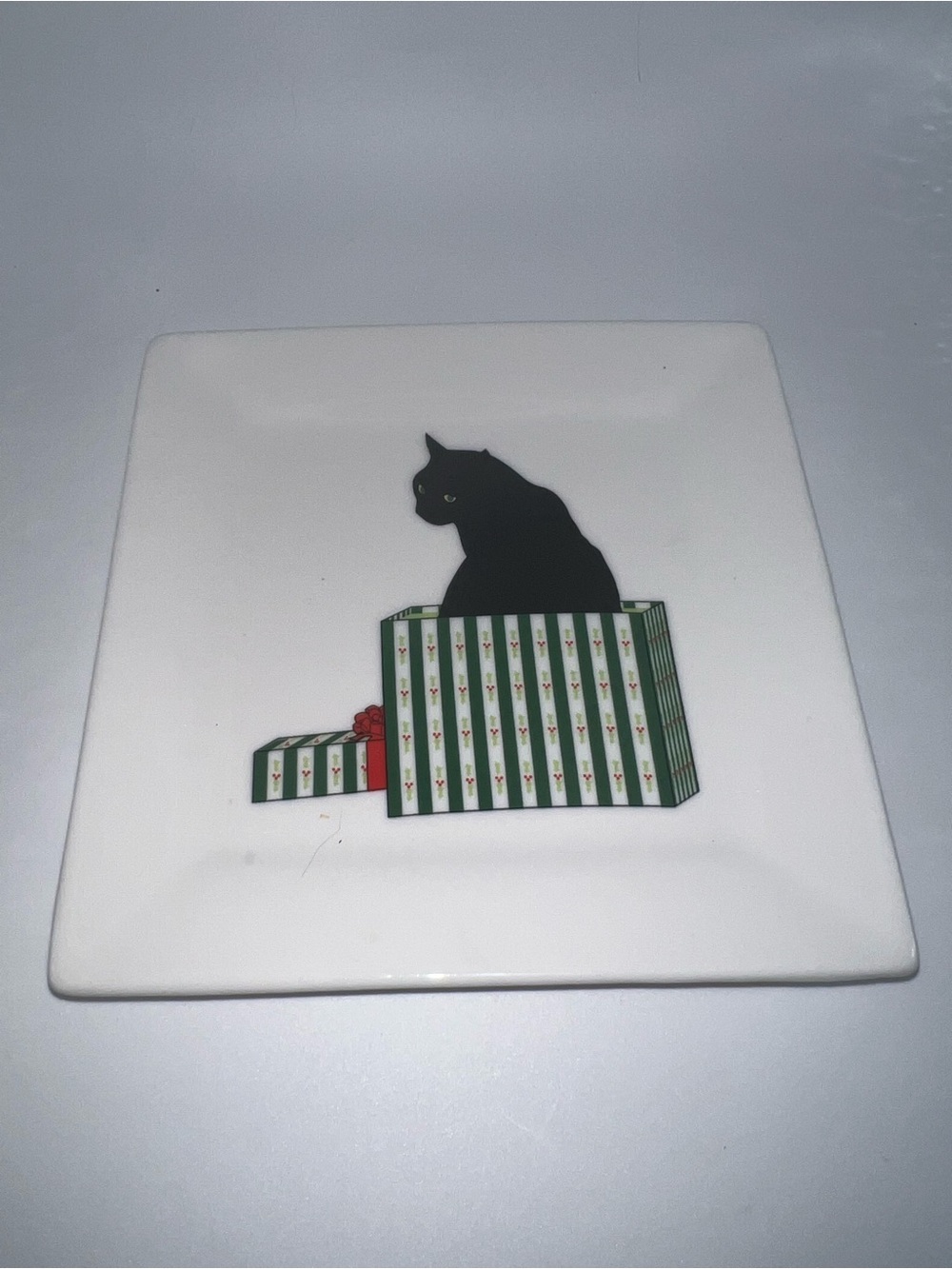 White Ceramic Dish with Black Cat and Green Gift Box Motif